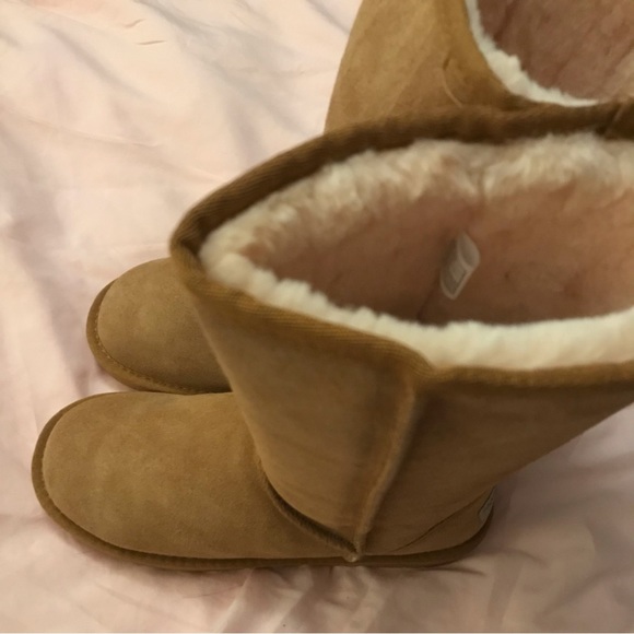 5/25% off - Amazing, warm tan boots, size 40, can fit size 8.5 - Picture 5 of 8